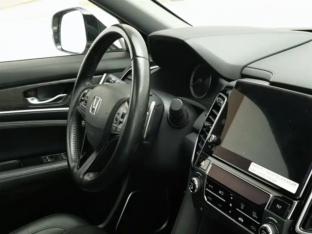 Honda UR-V 2020 — фото 22