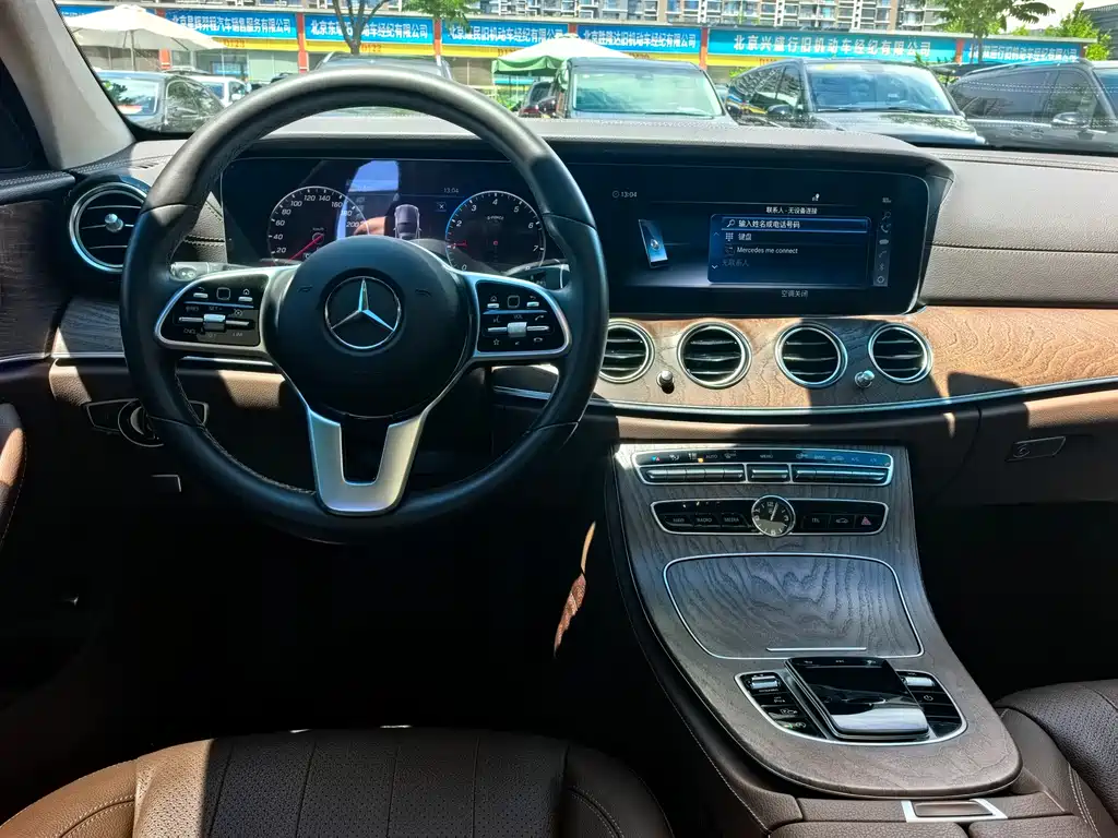 Mercedes-Benz E-Class 2019 — фото 6