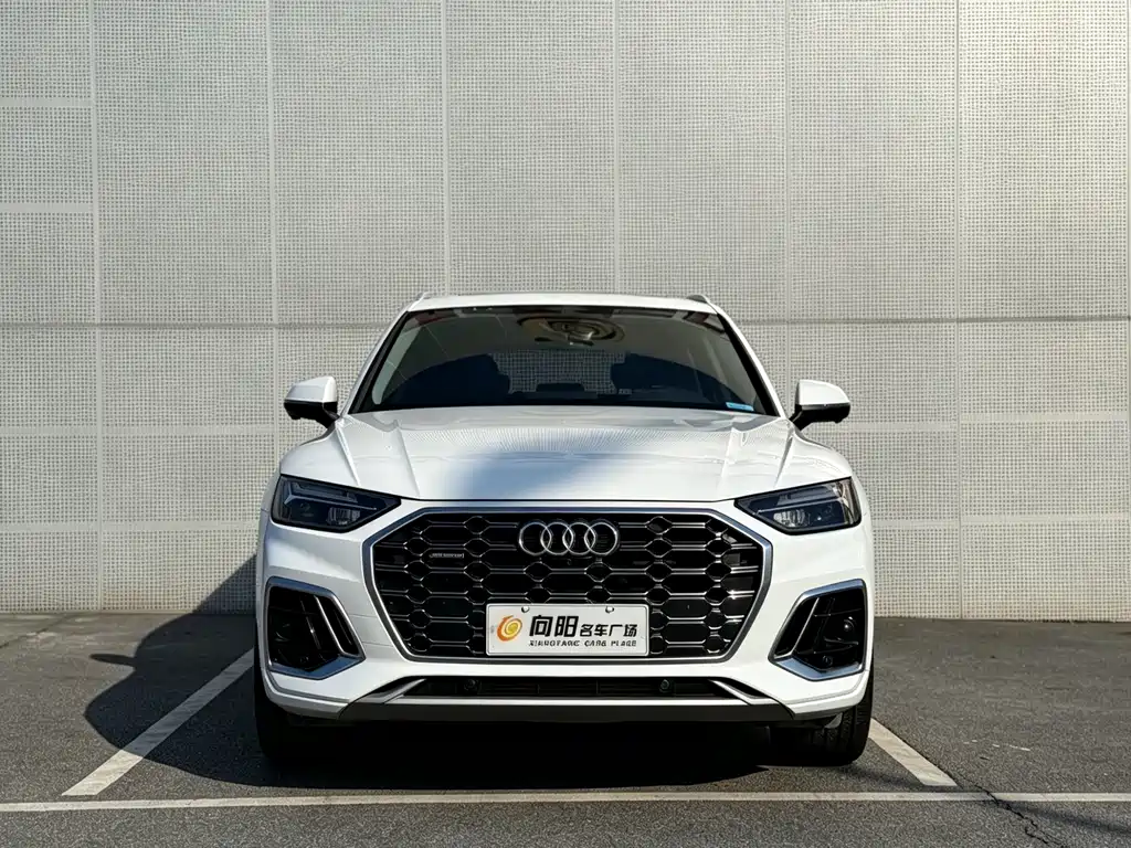 Audi Q5L 2023 — фото 2