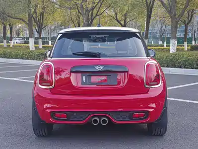 MINI MINI 2019