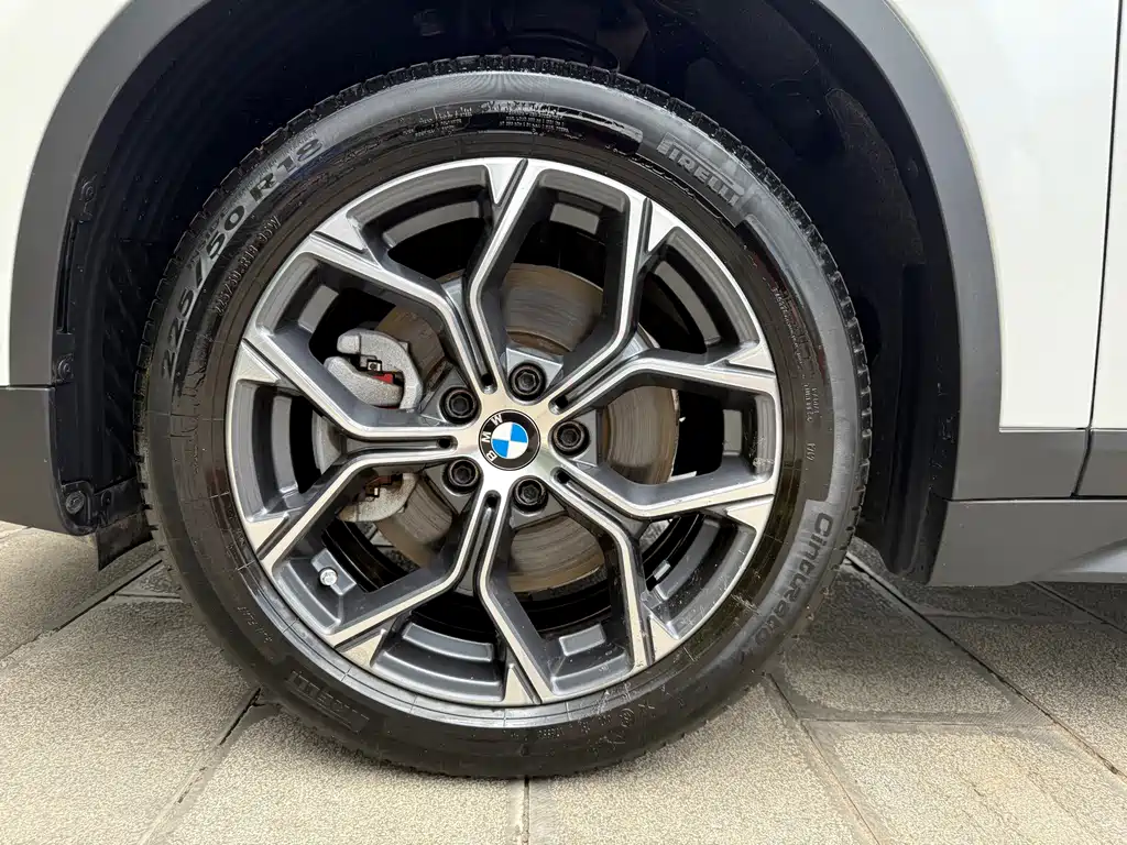 BMW X1 2021 — фото 14