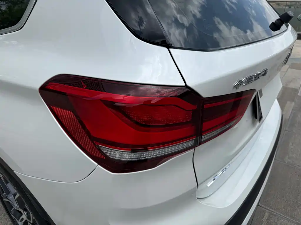 BMW X1 2021 — фото 38