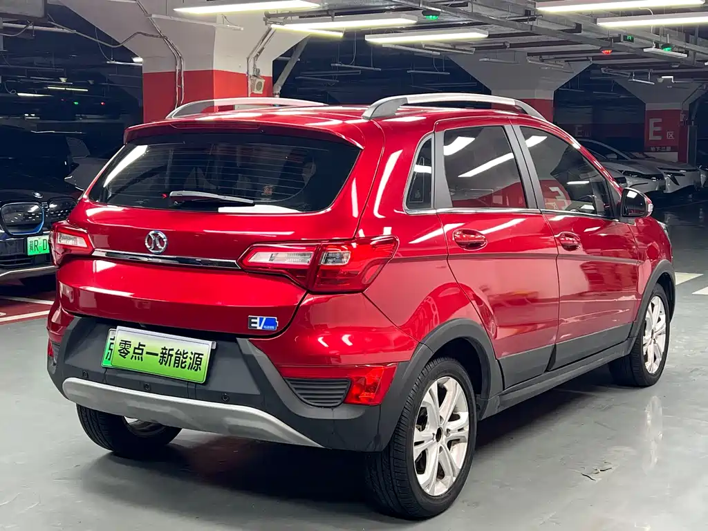 BAIC New Energy EX 2018 — фото 10