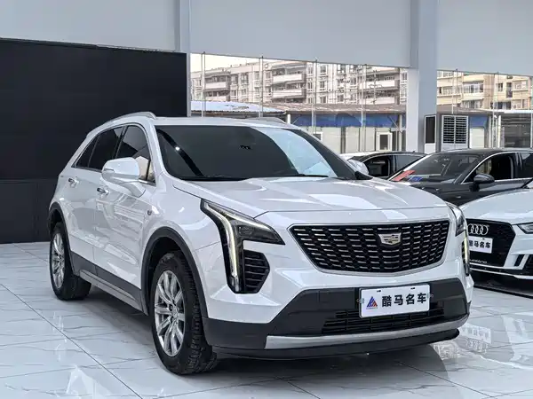 Cadillac XT4 2021