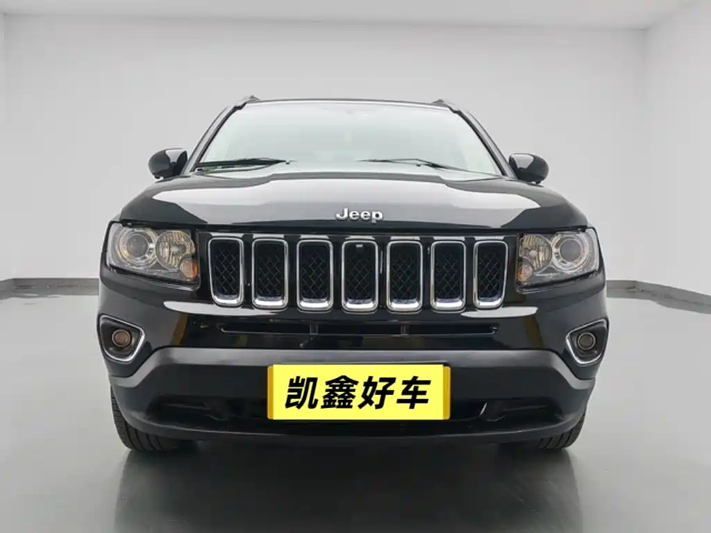 Jeep Compass 2015 — фото 2