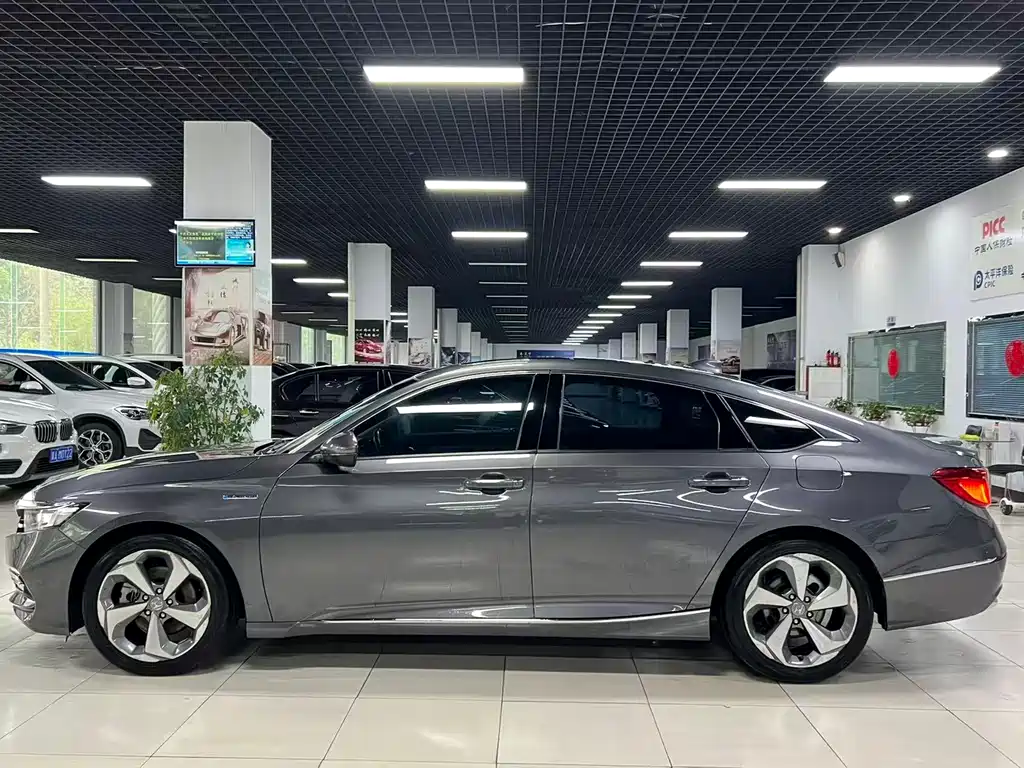 Honda Accord 2020 — фото 3