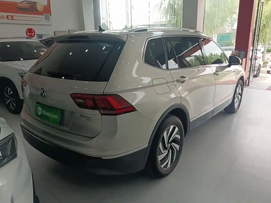 Volkswagen Tiguan L 2019