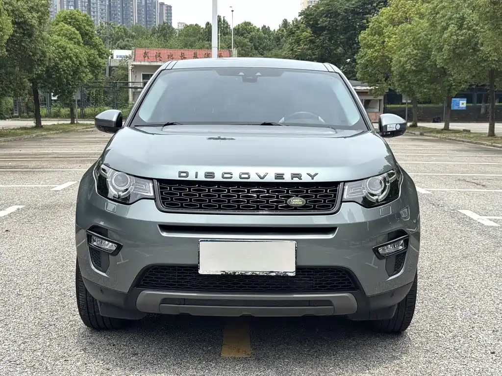 Land Rover Discovery Sport 2017 — фото 2