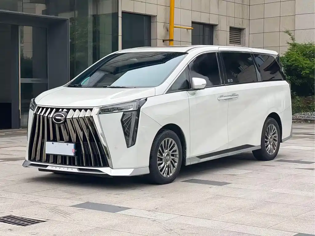 GAC Motor Trumpchi M8 2023 — фото 1