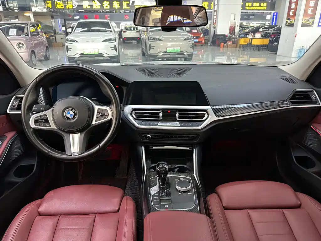 BMW 3 Series 2021 — фото 12