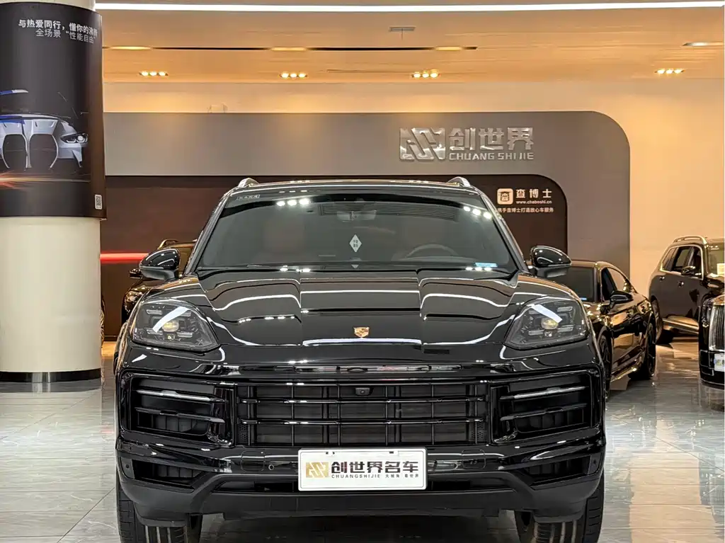 Porsche Cayenne 2025