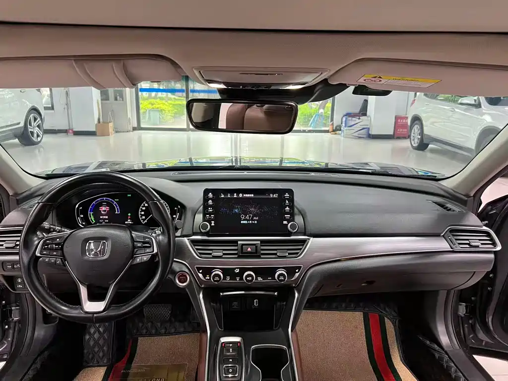 Honda Accord 2020 — фото 17
