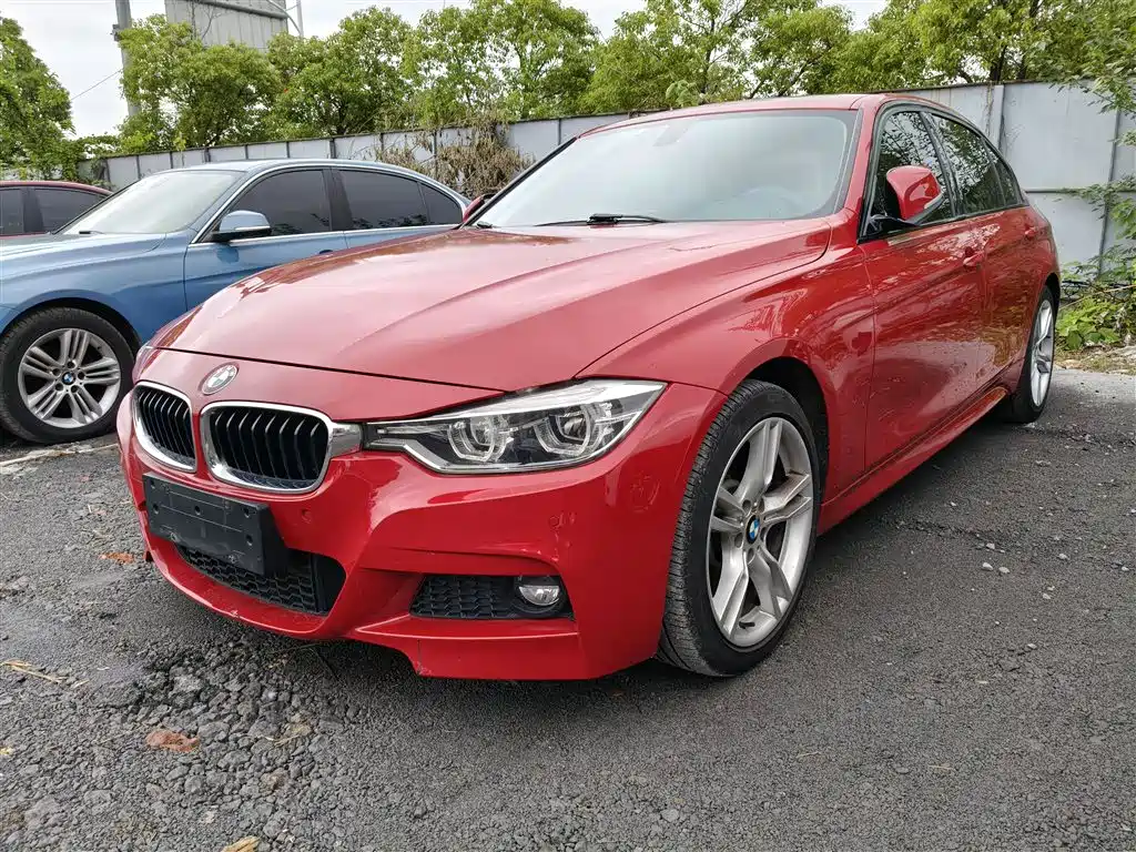 BMW 3 Series 2019 — фото 1