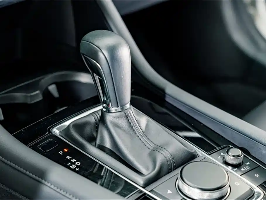 Mazda 3 Axela 2021 — фото 14