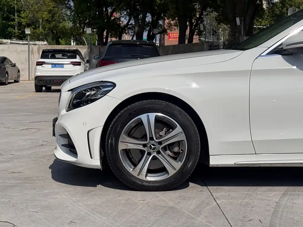 Mercedes-Benz C-Class 2020 — фото 9