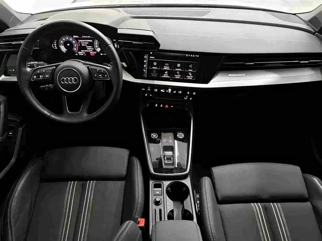 Audi A3 2023 — фото 12