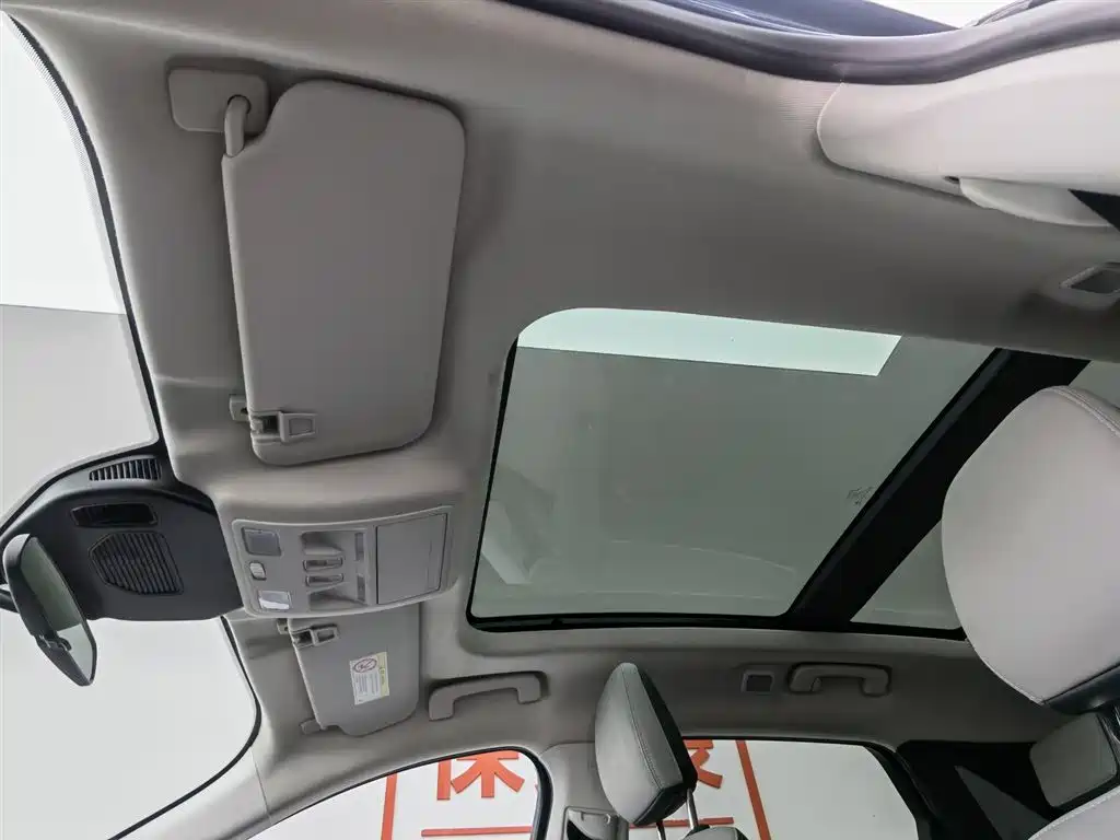 Ford Escape 2023 — фото 14