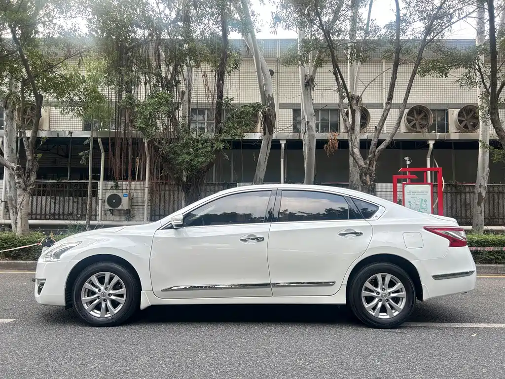 Nissan Teana 2015 — фото 7