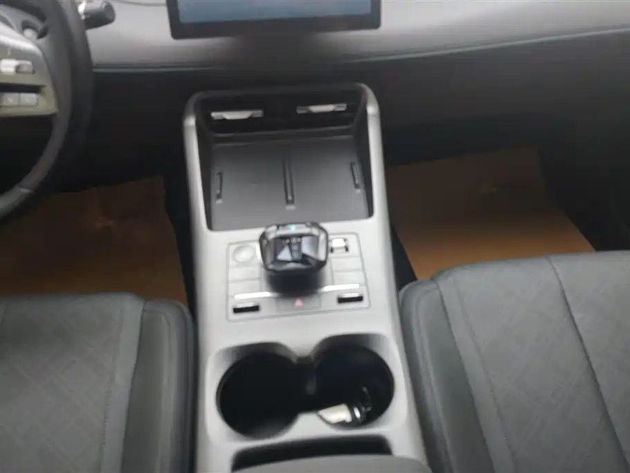 BYD Qin PLUS 2025 — фото 16