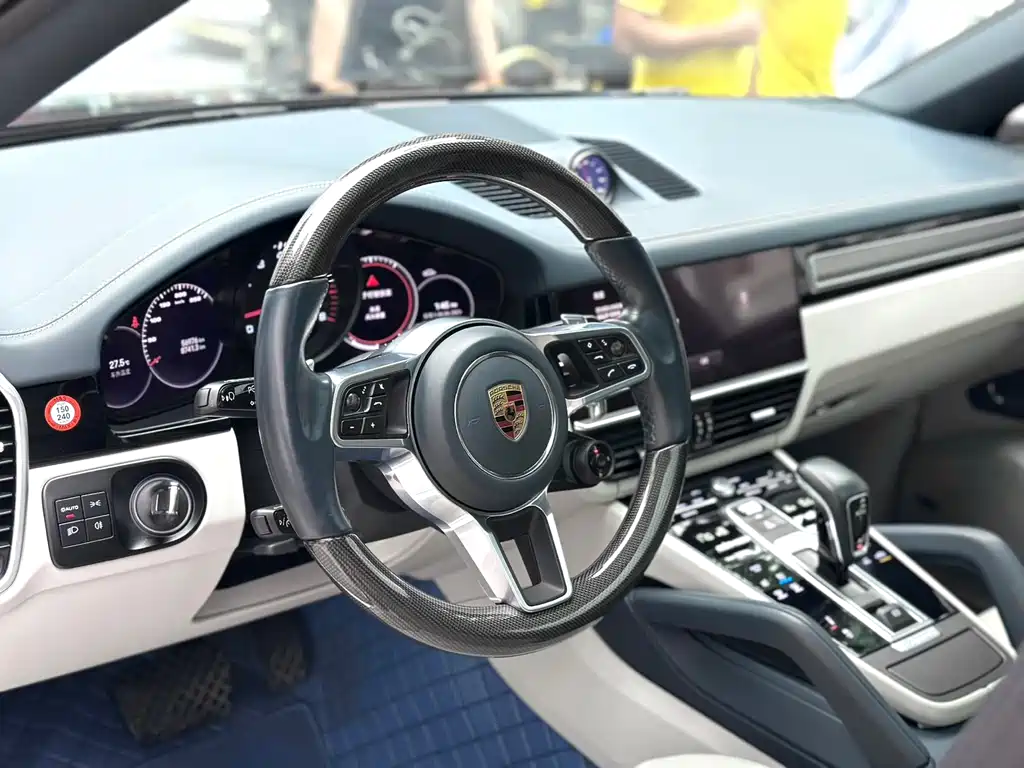 Porsche Cayenne 2022 — фото 11