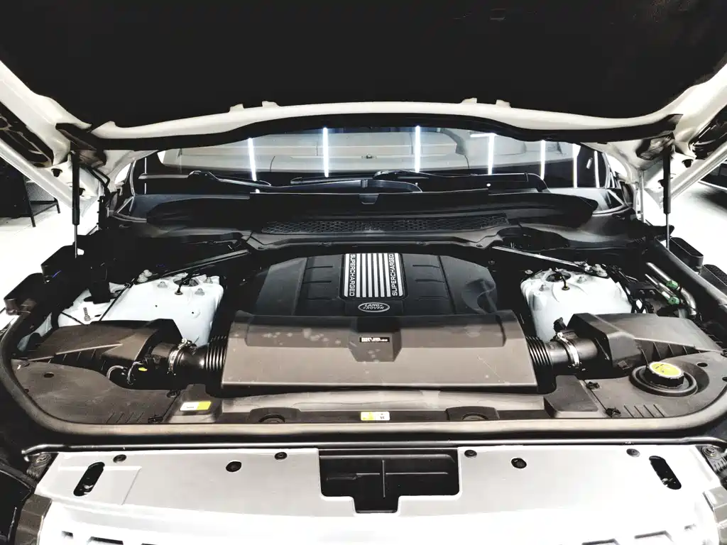 Land Rover Range Rover 2017 — фото 14
