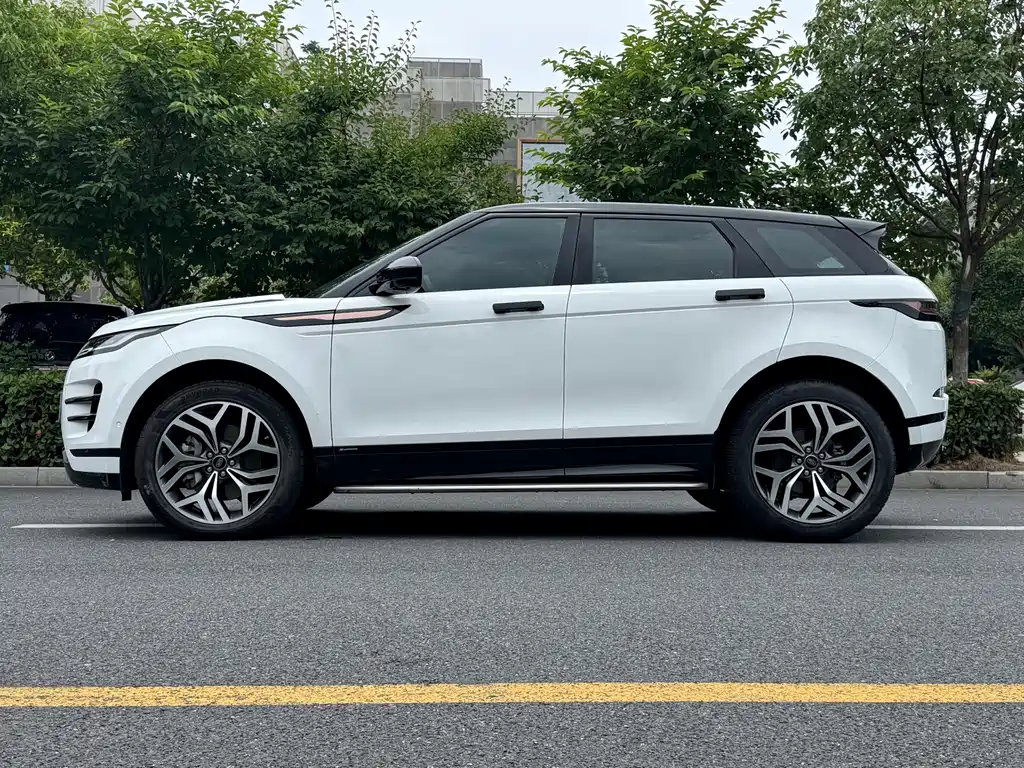 Land Rover Evoque 2021 — фото 5