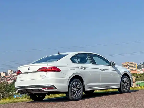 Volkswagen Bora 2025