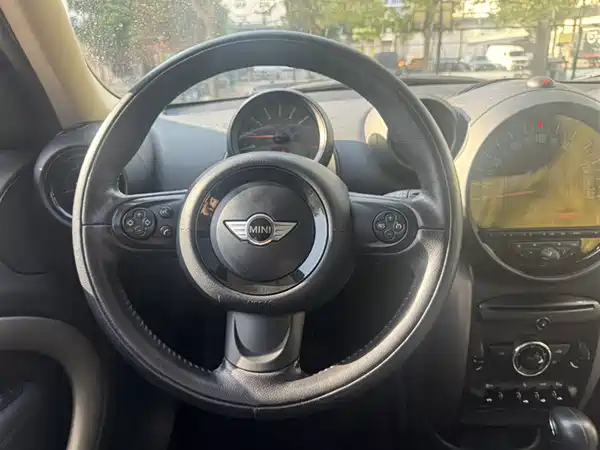 MINI Countryman 2014