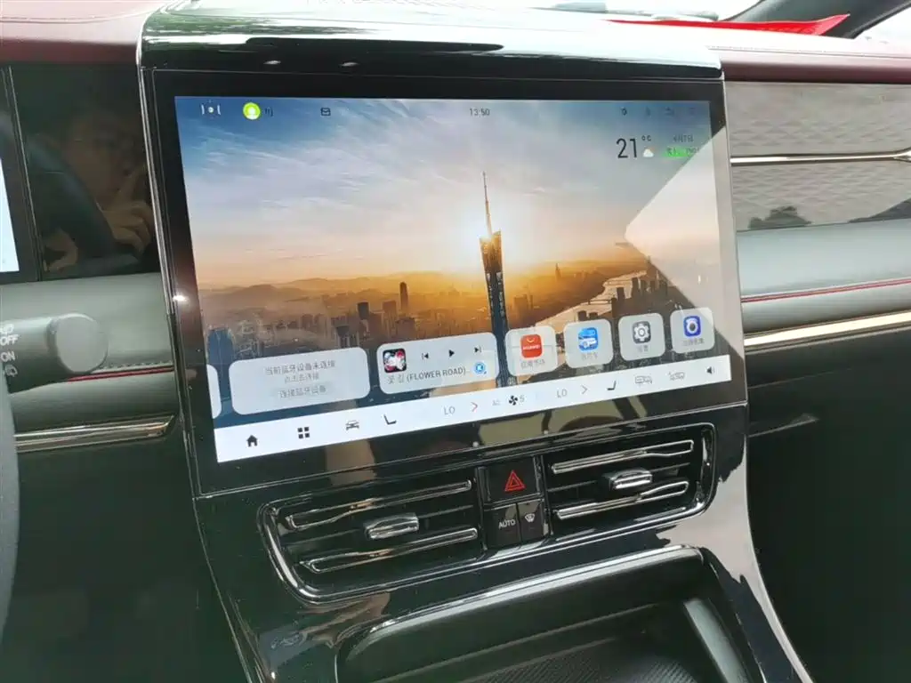 GAC Motor Trumpchi M8 2025 — фото 13