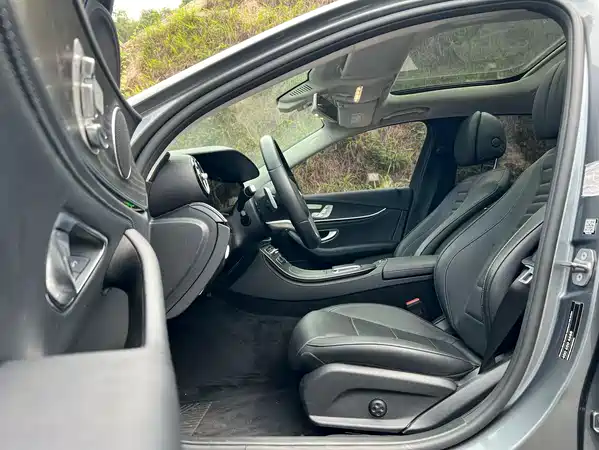 Mercedes-Benz E-Class 2020