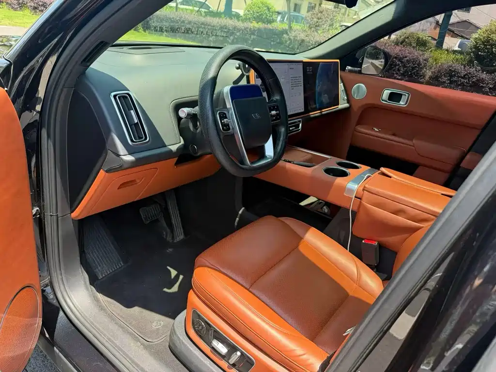 Li Auto Li L8 2023