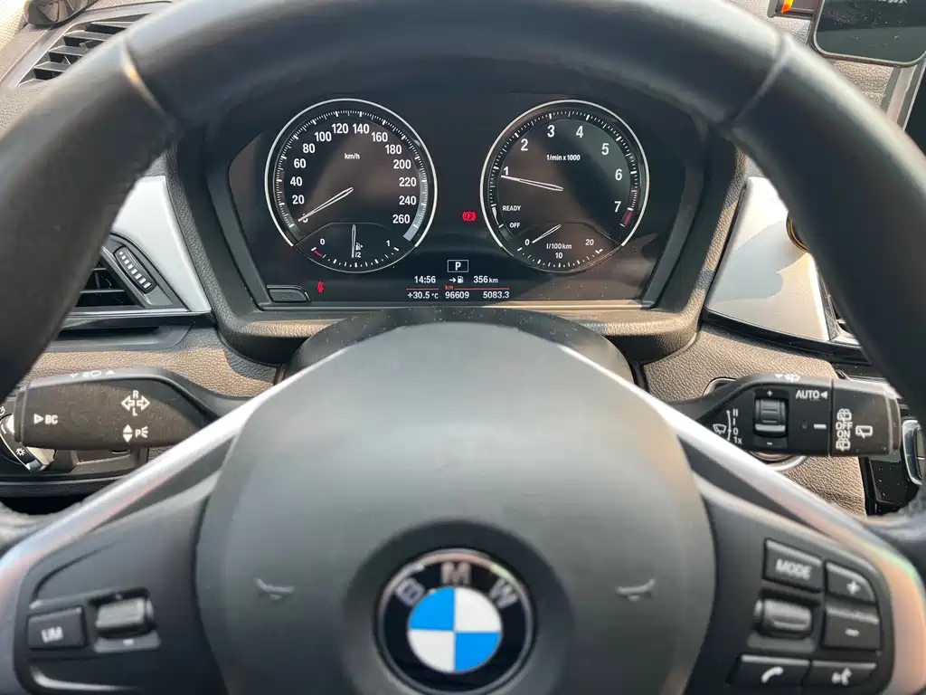 BMW X1 2019 — фото 12