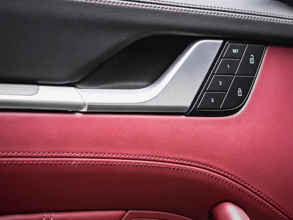 Porsche 911 2022 — фото 12