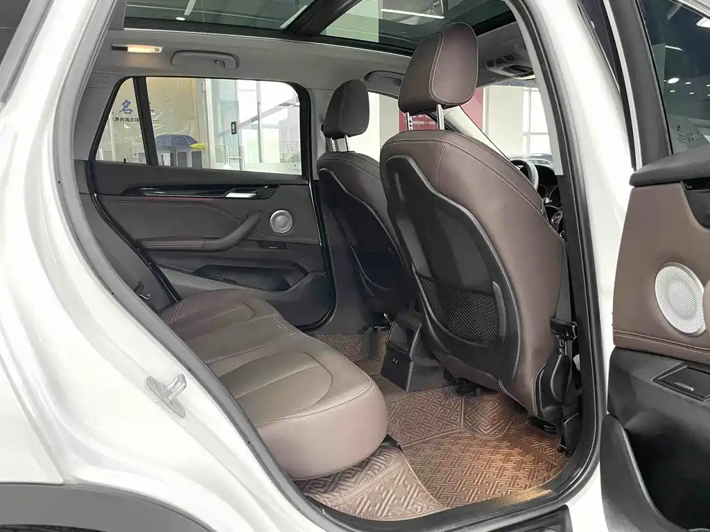BMW X1 2023 — фото 10
