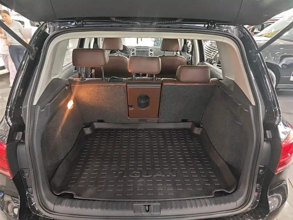 Volkswagen Tiguan 2016 — фото 19