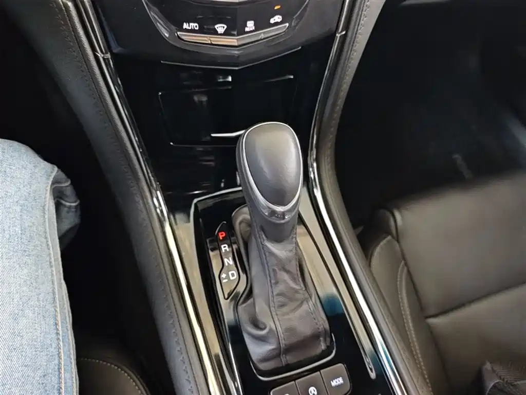 Cadillac ATS-L 2019 — фото 14
