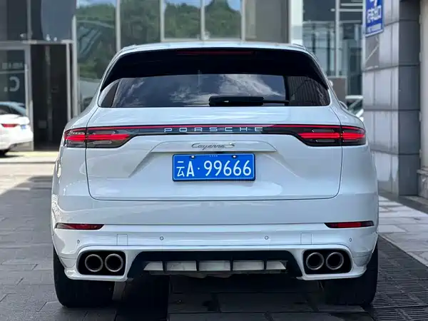 Porsche Cayenne 2019