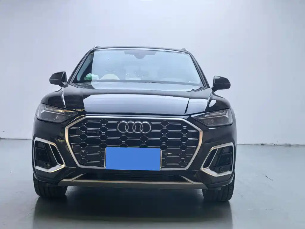 Audi Q5L 2023 — фото 2