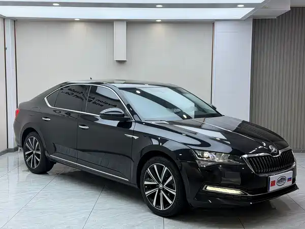Skoda Superb 2024