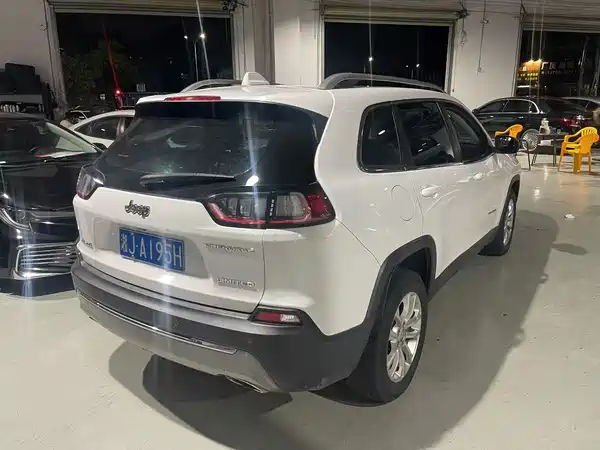 Jeep Cherokee 2019