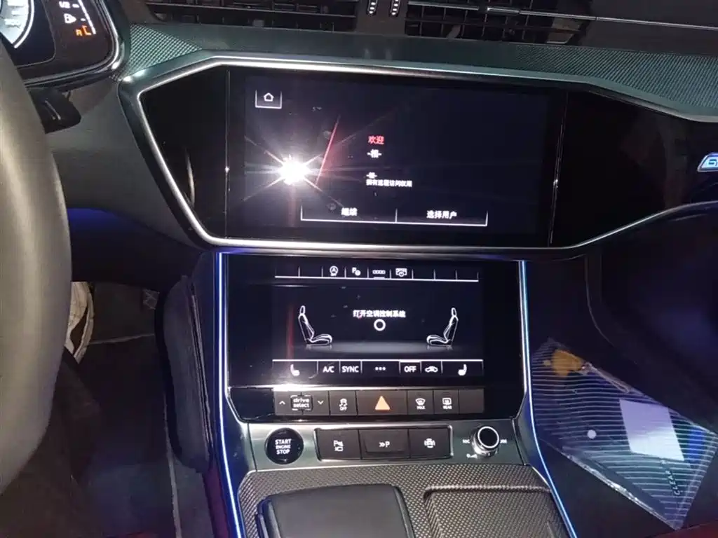 Audi A7L 2023 — фото 13