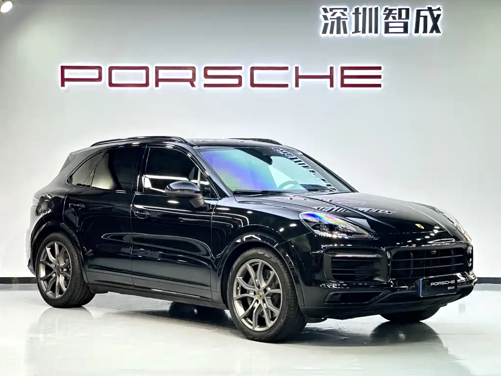Porsche Cayenne 2023 — фото 3