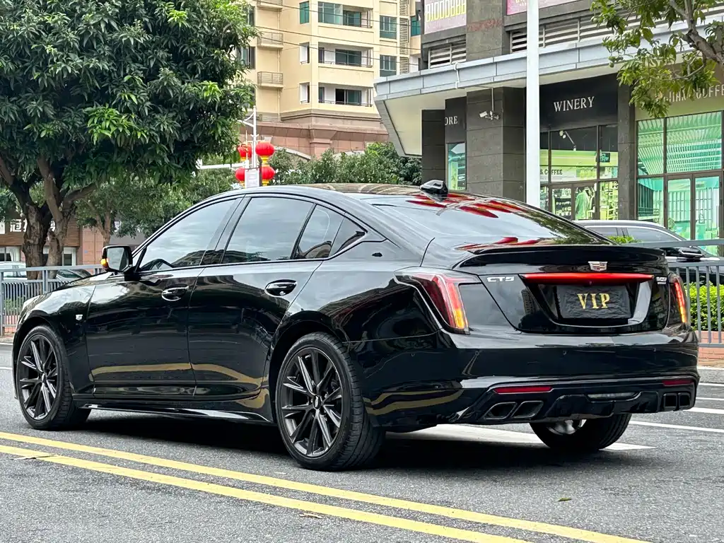 Cadillac CT5 2023 — фото 6