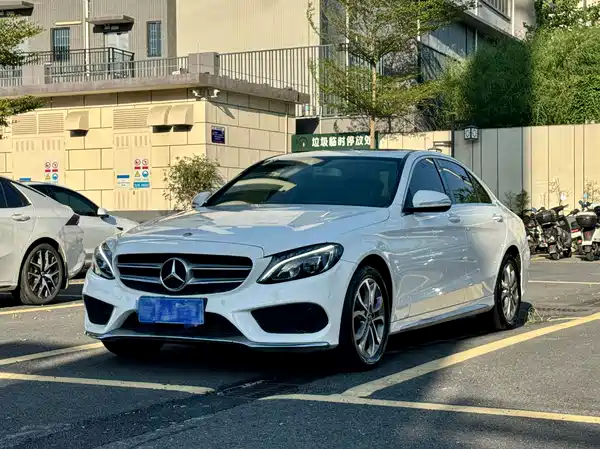 Mercedes-Benz C-Class 2017