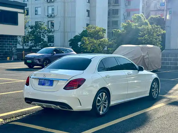 Mercedes-Benz C-Class 2017