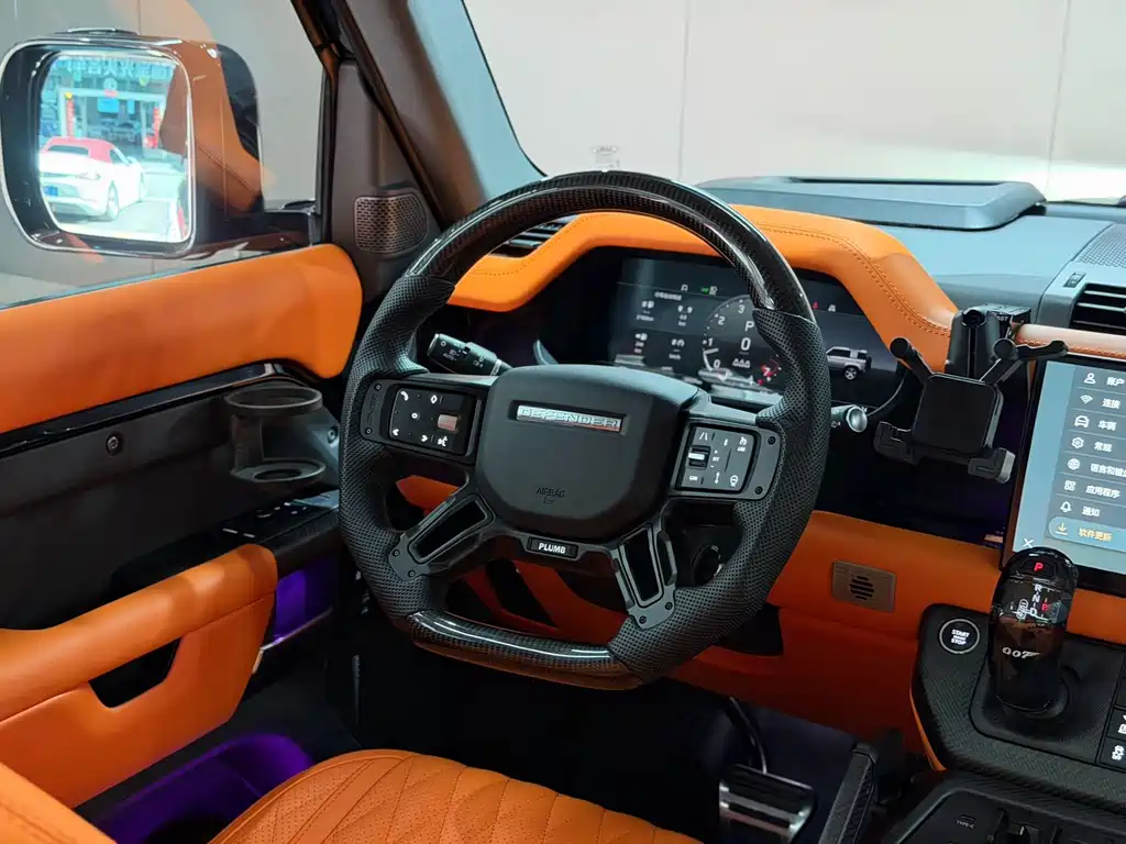 Land Rover Defender 2022 — фото 16
