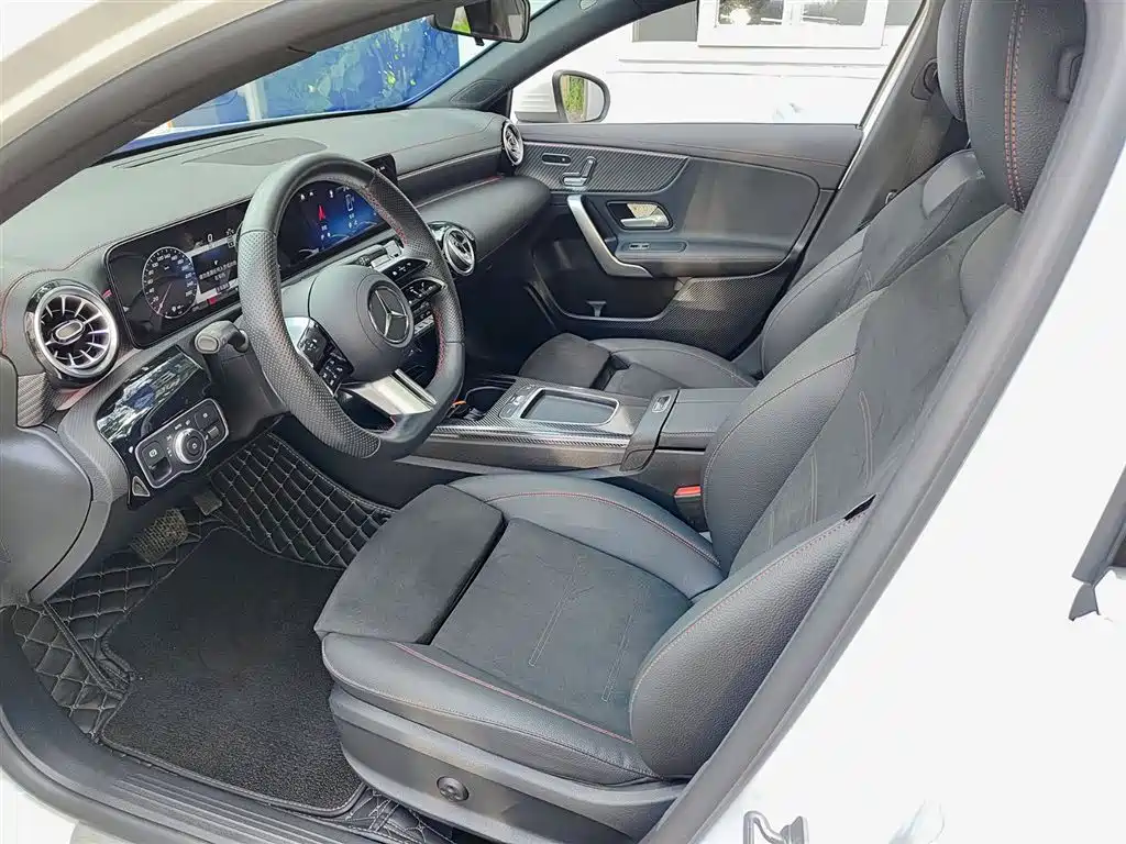 Mercedes-Benz A-Class 2024