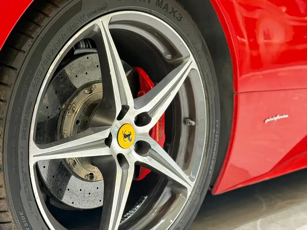 Ferrari 458 2015 — фото 11