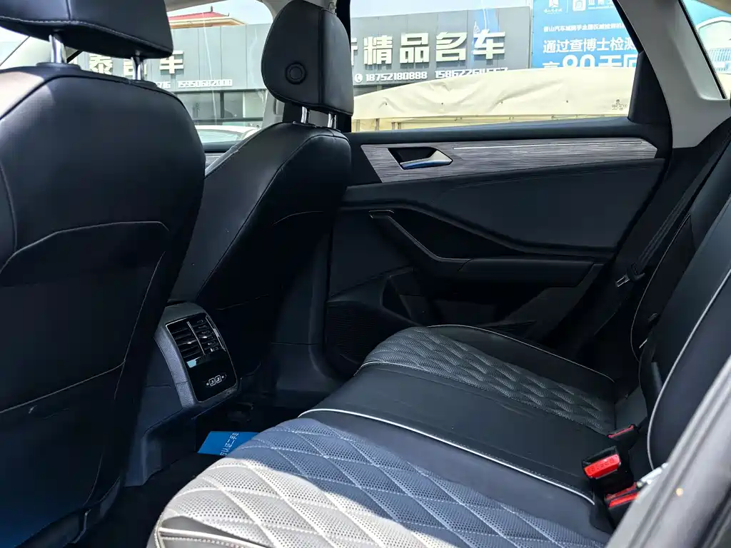 Volkswagen Sagitar 2023