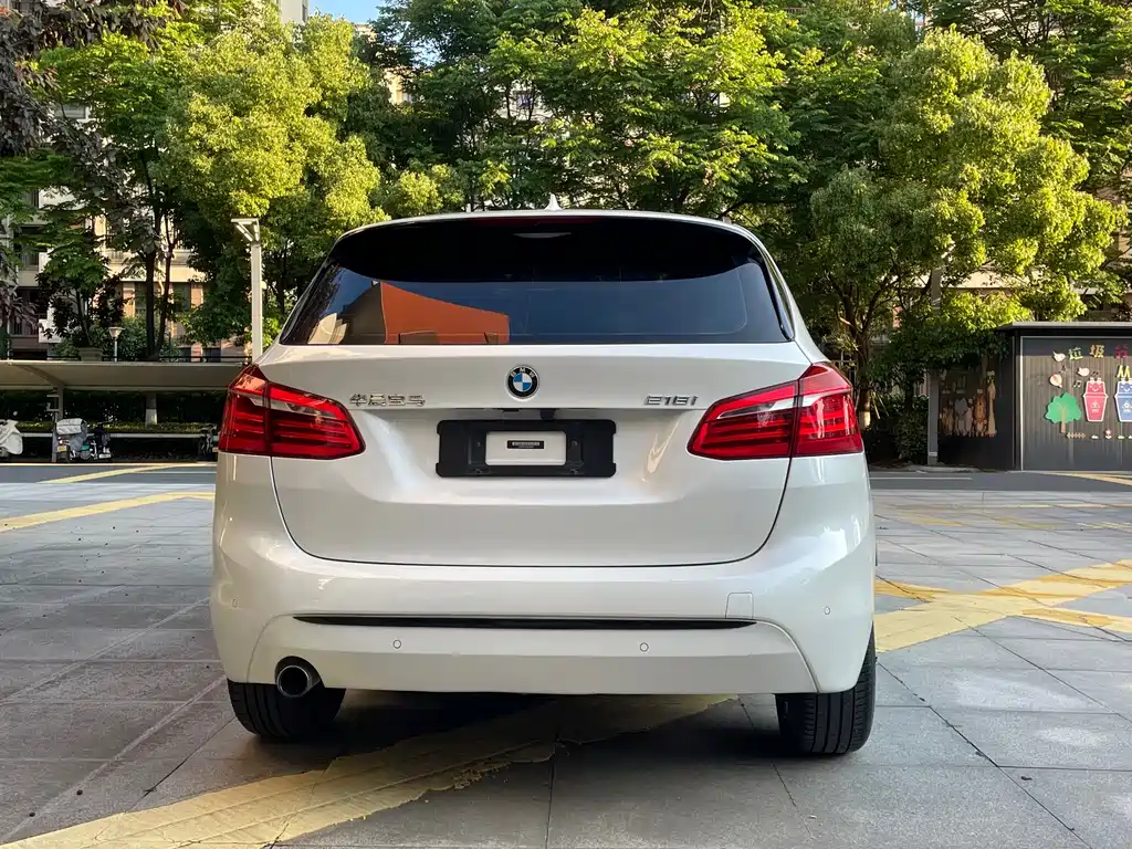 BMW 2 Series Active Tourer 2018 — фото 7